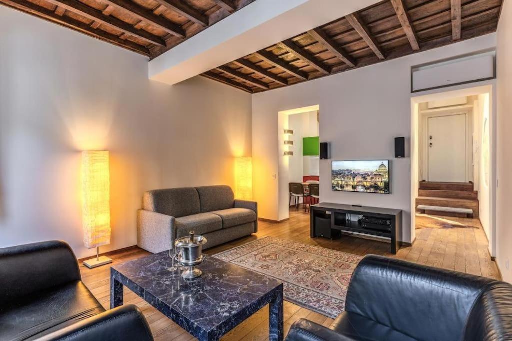 Apartament Domus Mondrian Luxury House Rzym Zewnętrze zdjęcie